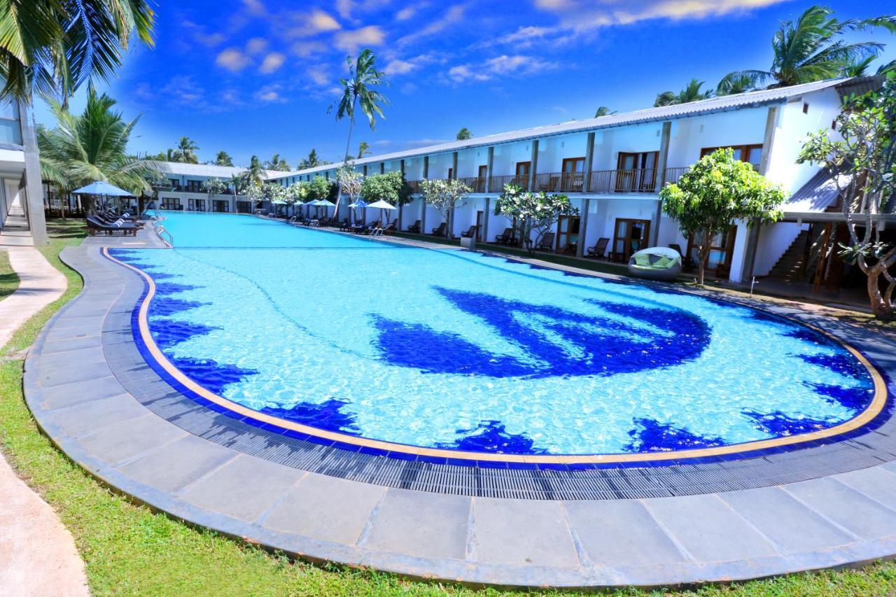 Carolina Beach Resort & Spa Chilaw Dış mekan fotoğraf