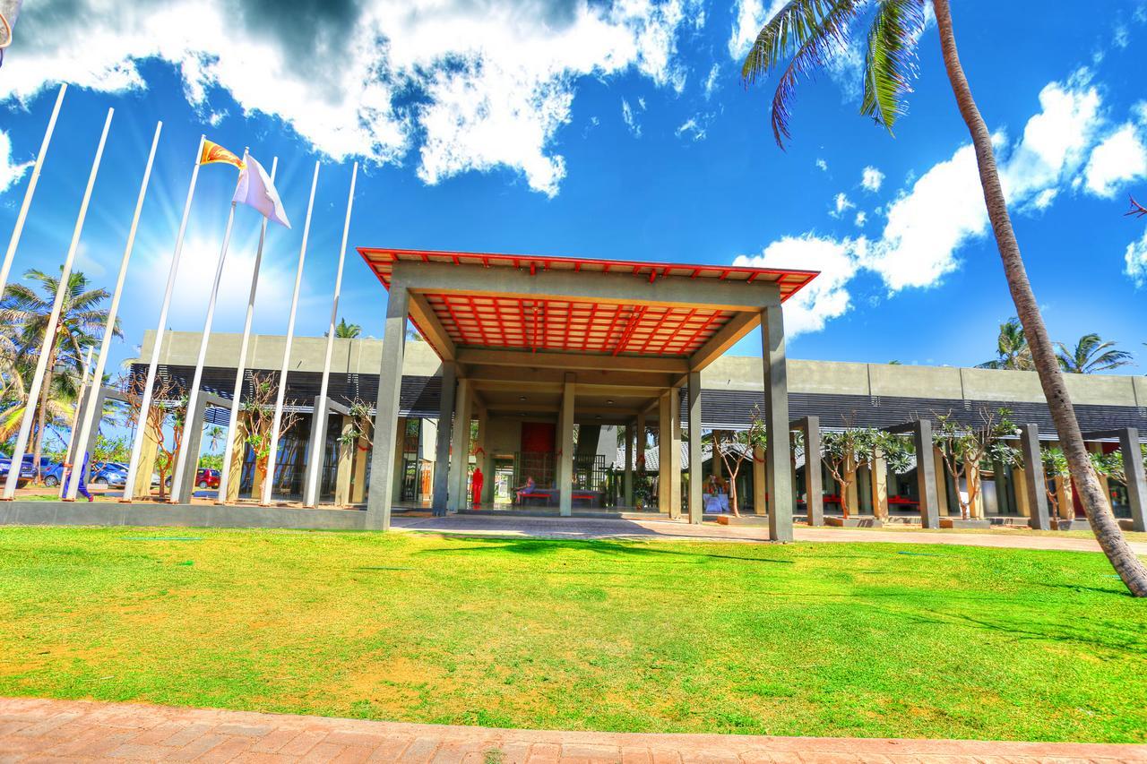 Carolina Beach Resort & Spa Chilaw Dış mekan fotoğraf